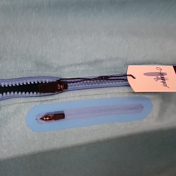 NWT johnnie O Large Golf Vest Great Gift Fantastic Colors - Picture 7 of 8